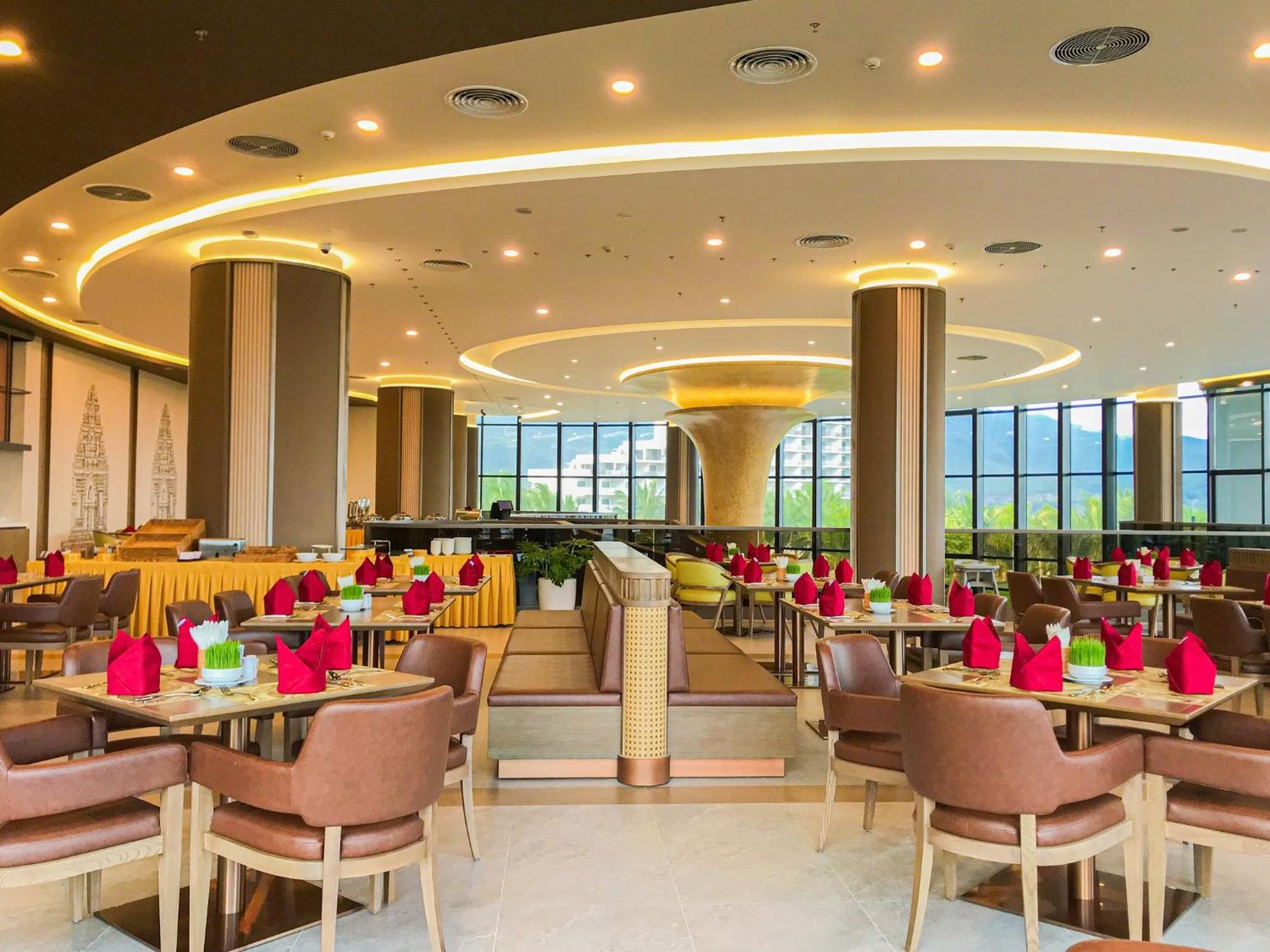 Aquamarine Beachfront Resort & Spa Cam Ranh Kültér fotó