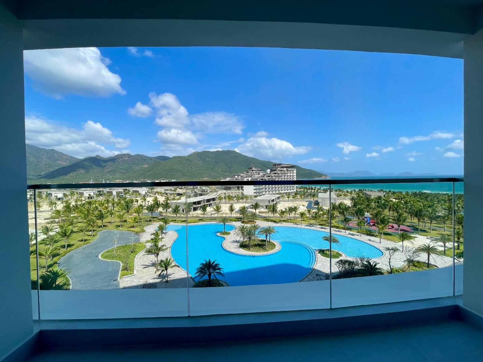 Aquamarine Beachfront Resort & Spa Cam Ranh Kültér fotó