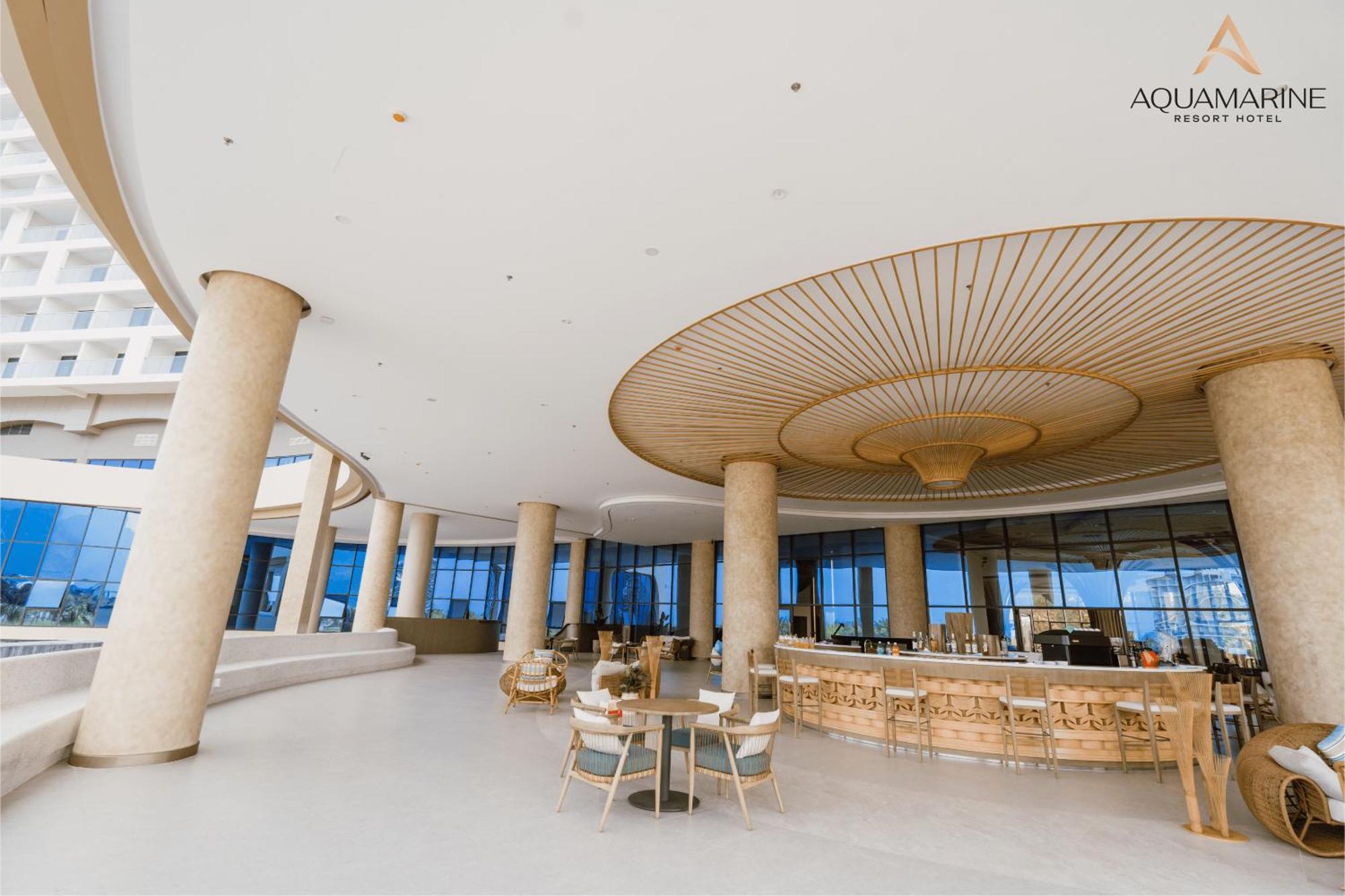 Aquamarine Beachfront Resort & Spa Cam Ranh Kültér fotó