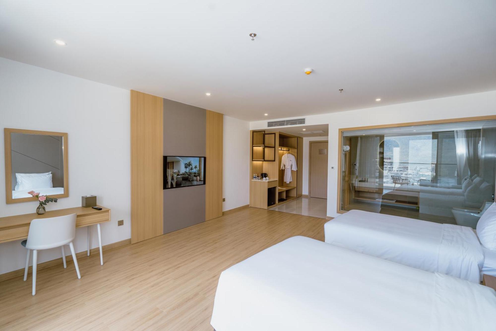 Aquamarine Beachfront Resort & Spa Cam Ranh Kültér fotó