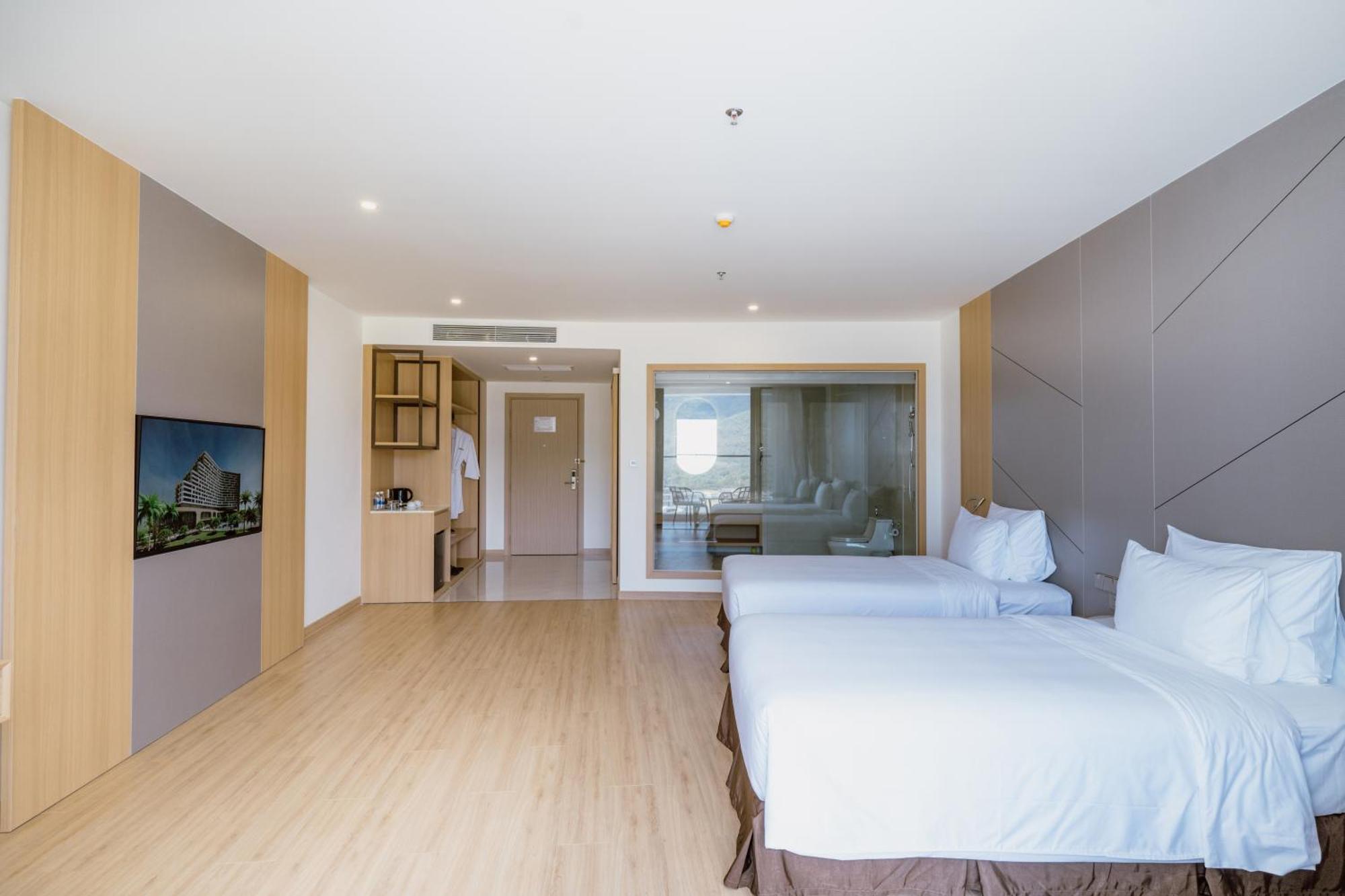 Aquamarine Beachfront Resort & Spa Cam Ranh Kültér fotó