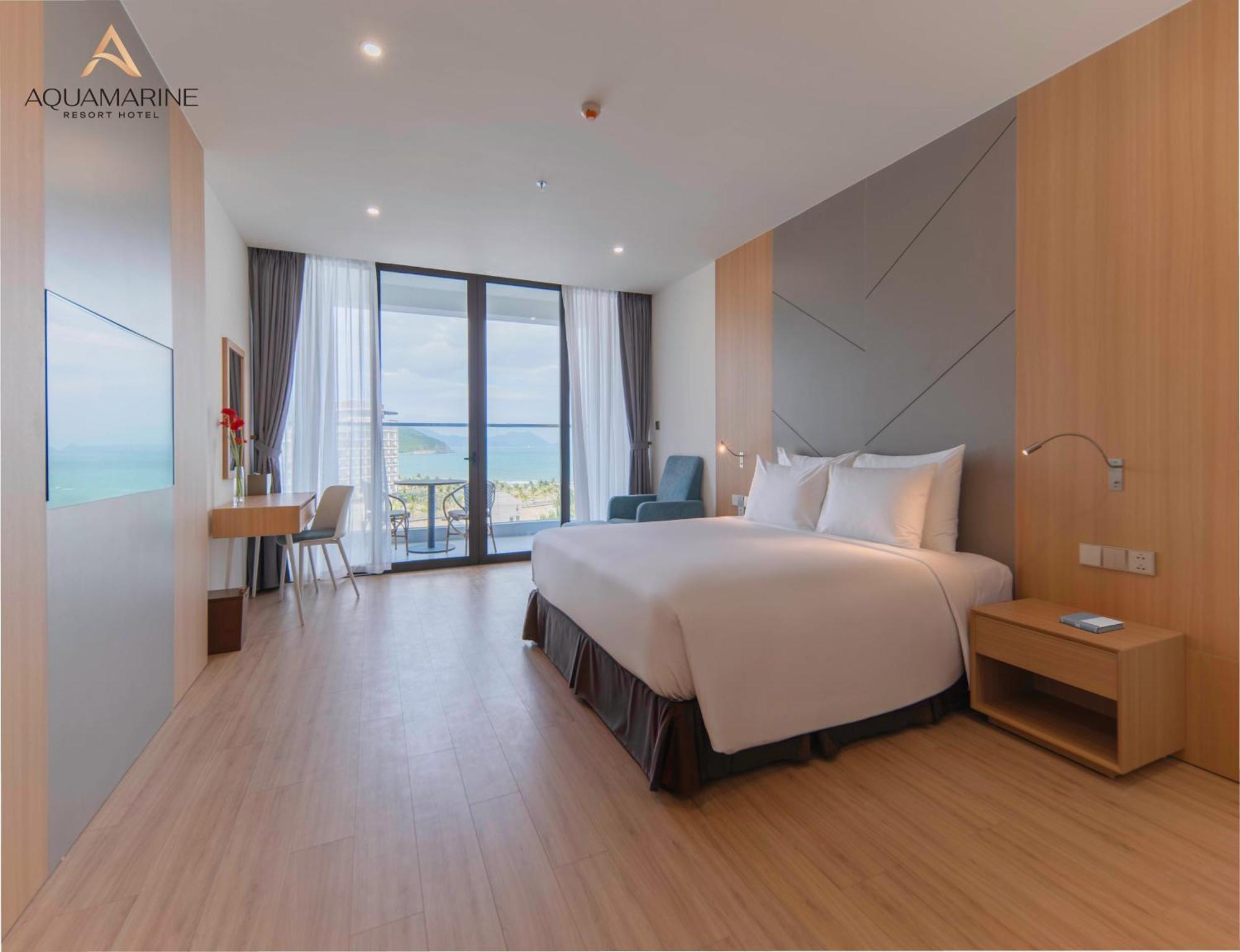 Aquamarine Beachfront Resort & Spa Cam Ranh Kültér fotó